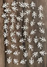 LEGO Lot of 50 White 4x3 Plant Nature Leaves Pieces - FREE SHIPPING