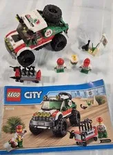 Lego City #60115 4 x 4 Off Roader 2016 - 100% Complete with Instructions
