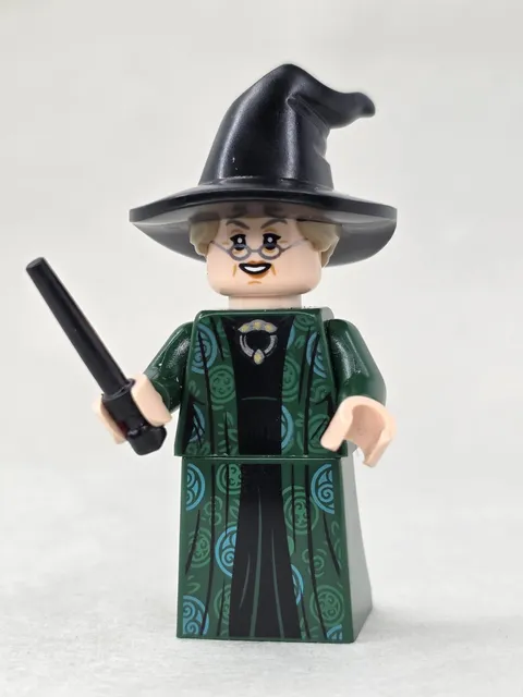 LEGO Harry Potter Professor McGonagall Minifigure hp473 76426 2r