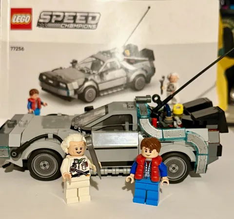 LEGO 77256 Back to the Future Time Machine DeLorean w/ Marty Doc Manual No Box