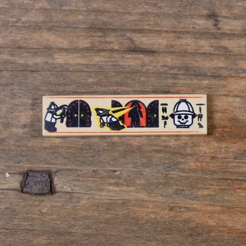 LEGO Adventurers Sphinx Hieroglyphs Tile 1x4 Tan Brick Yellow Scratched 2431px4