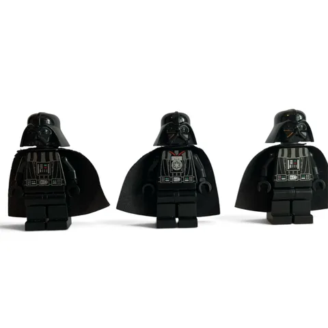 LEGO Star Wars Darth Vader Minifigure Bundle / Excellent Condition