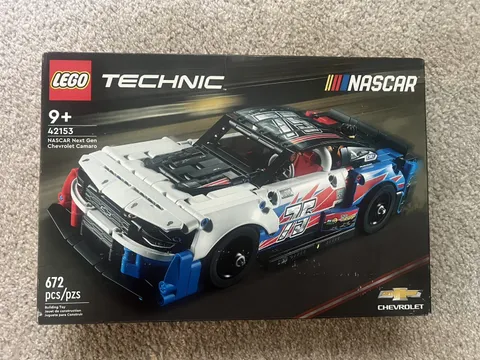 NIB Lego 42153 Technic Nascar Next Gen Chevrolet Camaro ZL1 Building Set Sealed