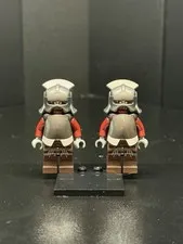 LEGO LORD OF THE RINGS Minifgure Uruk-hai - Helmet and Armor 1/3 (Lot of 2)