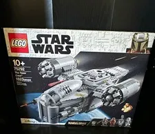 LEGO Star Wars The Mandalorian Razor Crest 75292 1023 pcs Brick Separator sealed