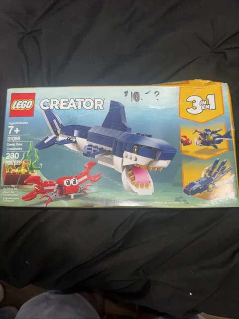LEGO CREATOR: Deep Sea Creatures (31088)