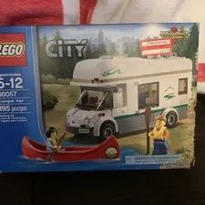 LEGO CITY: Camper Van (60057)