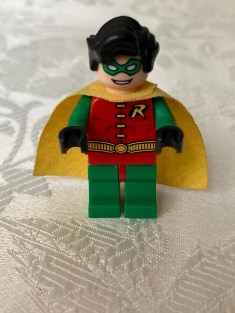 LEGO Robin Minifigure bat009 Batman 2006 Retired Authentic
