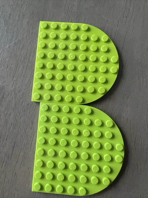 Lego 41948 Lime Green Plate, Round 8 x 8 Rounded End - 2 Pieces