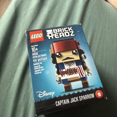 LEGO BRICKHEADZ: Captain Jack Sparrow (41593)