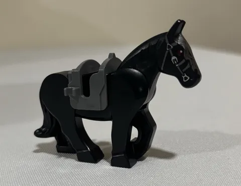 LEGO BLACK HORSE Red Lord of The Rings LOTR 9472 79007 Nazgul Ringwraith Saddle