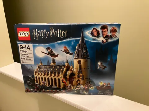 LEGO 75954 Harry Potter Hogwarts Great Hall (NEW/Sealed/Retired)