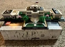 LEGO Architecture The White House 21054 1483 Pieces Assembled Complete