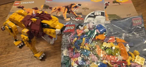 New Lego VIP Fun & Funky Add on Pack Set 40512 & Lion from Set 31112 Creator Lot