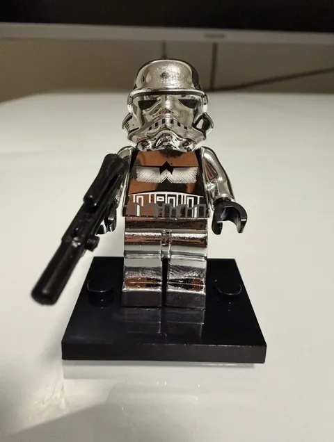 Star Wars Stormtrooper Custom Chrome Silver Minifigure LEGO Compatible - NEW