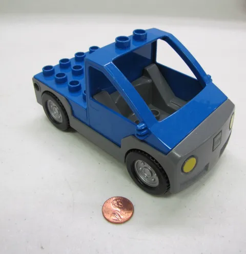 Lego Duplo Blue Pick Up Truck Vehicle Car SUV With Hitch Towing 2003