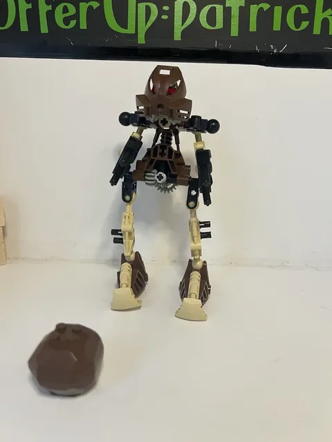 LEGO BIONICLE: Pohatu (8531)