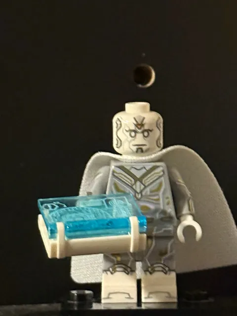 LEGO Marvel White Vision Minifigure Series 1 w/All Accessories Upcoming TV Show