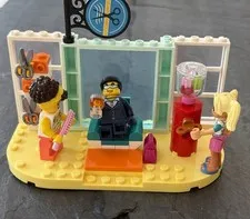 LEGO MINIFIGURES: Custom Hair Salon In With Accessories.