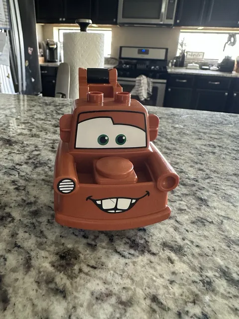 LEGO DUPLO Disney Pixar Cars Mater