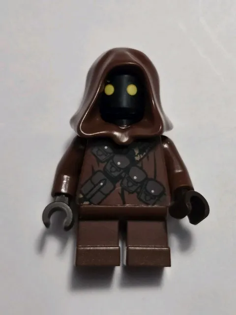 LEGO Star Wars Jawa Minifigure Brown Hood Yellow Eyes Plastic Figure