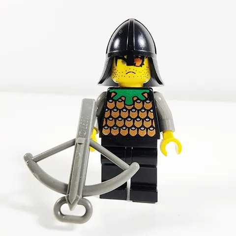 Lego Robber 1 Minifigure Castle Knights Kingdom I 6094 cas042
