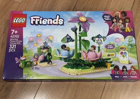 LEGO Friends Spinning Flower & Fairy Teacup Ride 42702