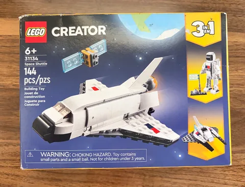 LEGO Creator 31134 Space Shuttle *CREASES*