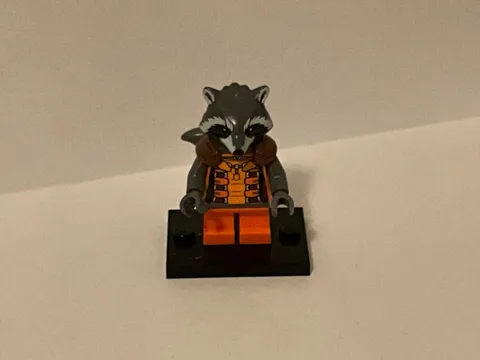 2014 LEGO 76020 KNOWHERE ESCAPE MISSION ROCKET RACOON AS SHOWN - AUTHENTIC LEGO
