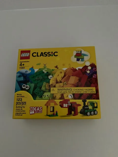 LEGO 11001 Classic Bricks and Ideas - New and Sealed