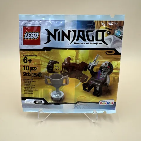 LEGO Ninjago: Dareth vs. Nindroid Polybag (5002144) - New Sealed TRU Exclusive