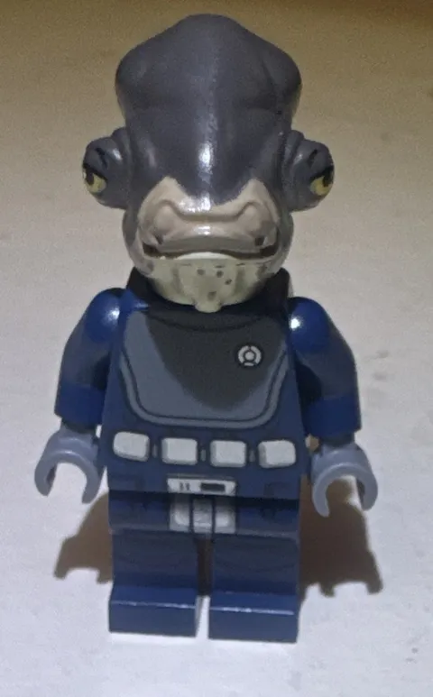 LEGO Star Wars Rogue One- Admiral Raddus Minifigure SW0816 (Genuine) set 75172