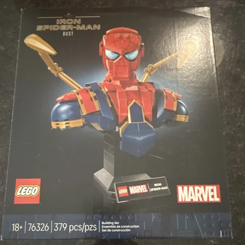 LEGO Marvel 76326 Iron Spider-Man Bust Display Stand 379pcs Age 18+