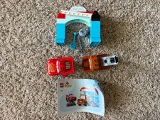 LEGO DUPLO: Lightning McQueen & Mater's Car Wash Fun (10996) - As-Is/Incomplete
