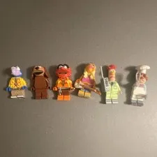LEGO Muppet mini figures a lot of 6 W/ Accessories