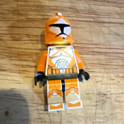 LEGO Star Wars Clone Trooper Minifigure Orange Helmet Plastic Figure