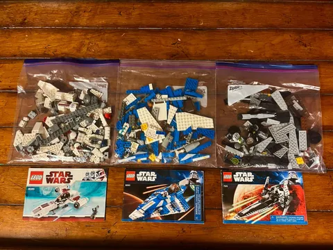 100% Complete LEGO Star Wars Ship Lot w/ Instructions
