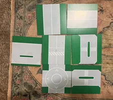 LEGO Green Baseplate Lot w/ Gray/White Printed Road Markings Plastic Vehicles