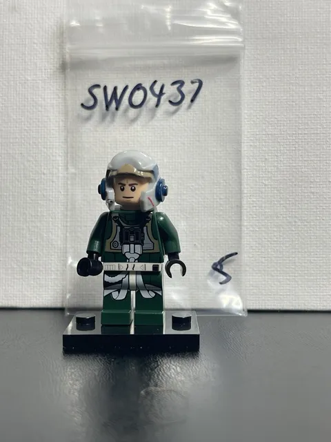 LEGO Star Wars Rebel A-Wing Pilot Minifigure SW0437