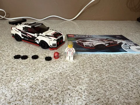 LEGO Speed Champions Nissan GT-R NISMO 76896 298pcs w/ Instructions No Box