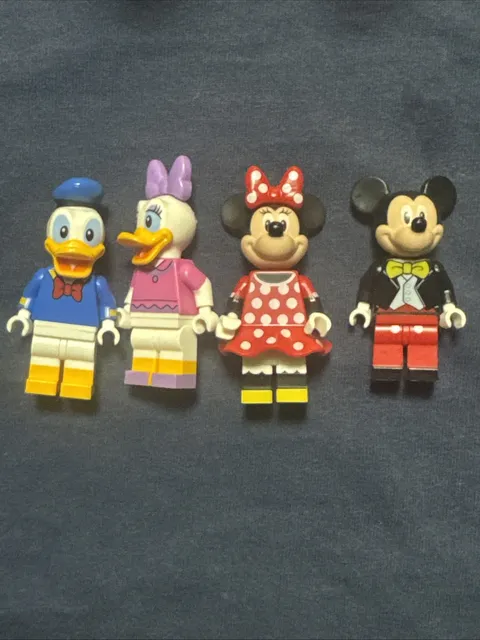 lego disney minifigure lot of four (from set 71040)