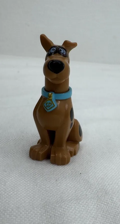 Lego Scooby-Doo Minifigure Sitting Goggles