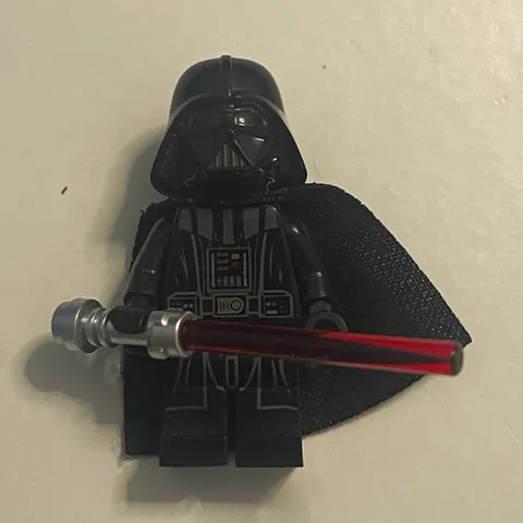 LEGO Star Wars Darth Vader Minifigure w/ Helmet, Cape & Red Lightsaber