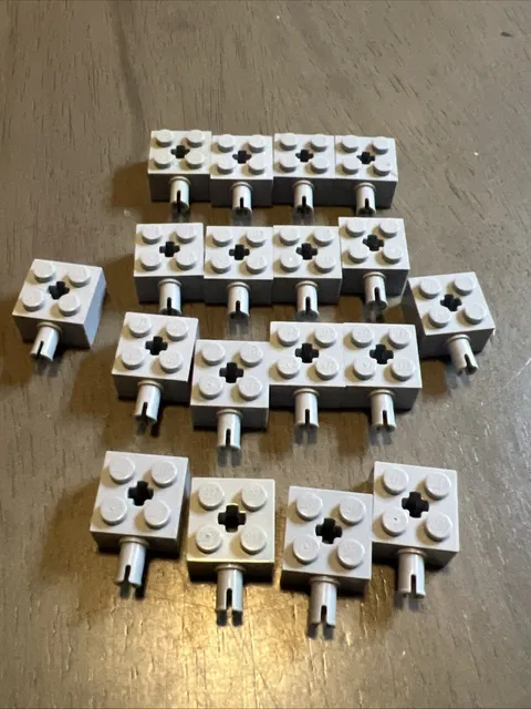 LEGO 6232 Light Bluish Gray Brick, Modified 2 x 2 with Pin and Axle Hole x18
