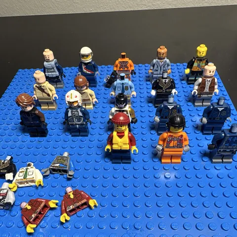 LEGO Minifigure Lot Star Wars Police Jurassic World City