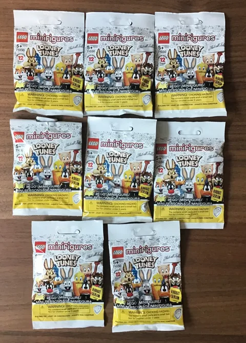 Lot of (8) LEGO Looney Tunes Minifigures Sealed Blind Bad 71030