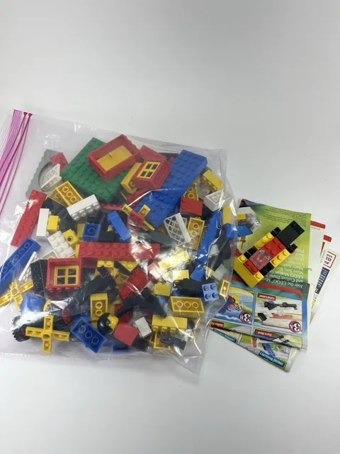 Vintage LEGO Random Pieces About 1lb 14.04oz Bulk Lot 1980s Mixed Bricks Blocks
