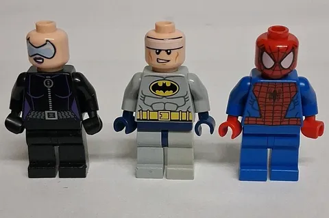 LEGO Plastic Minifigure Lot of 3 Figures Featuring Batman & Spider-Man