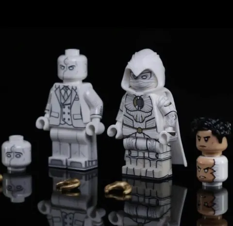 Lego Moon Knight Custom RETIRED Minifigure (Mr. Lunar) By Jaka Brick 