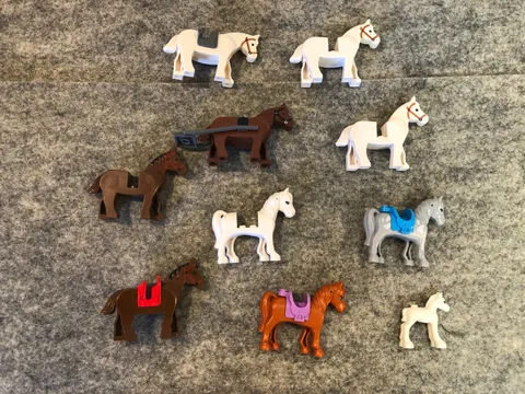 Lego Minifigure horse lot of ten (10)